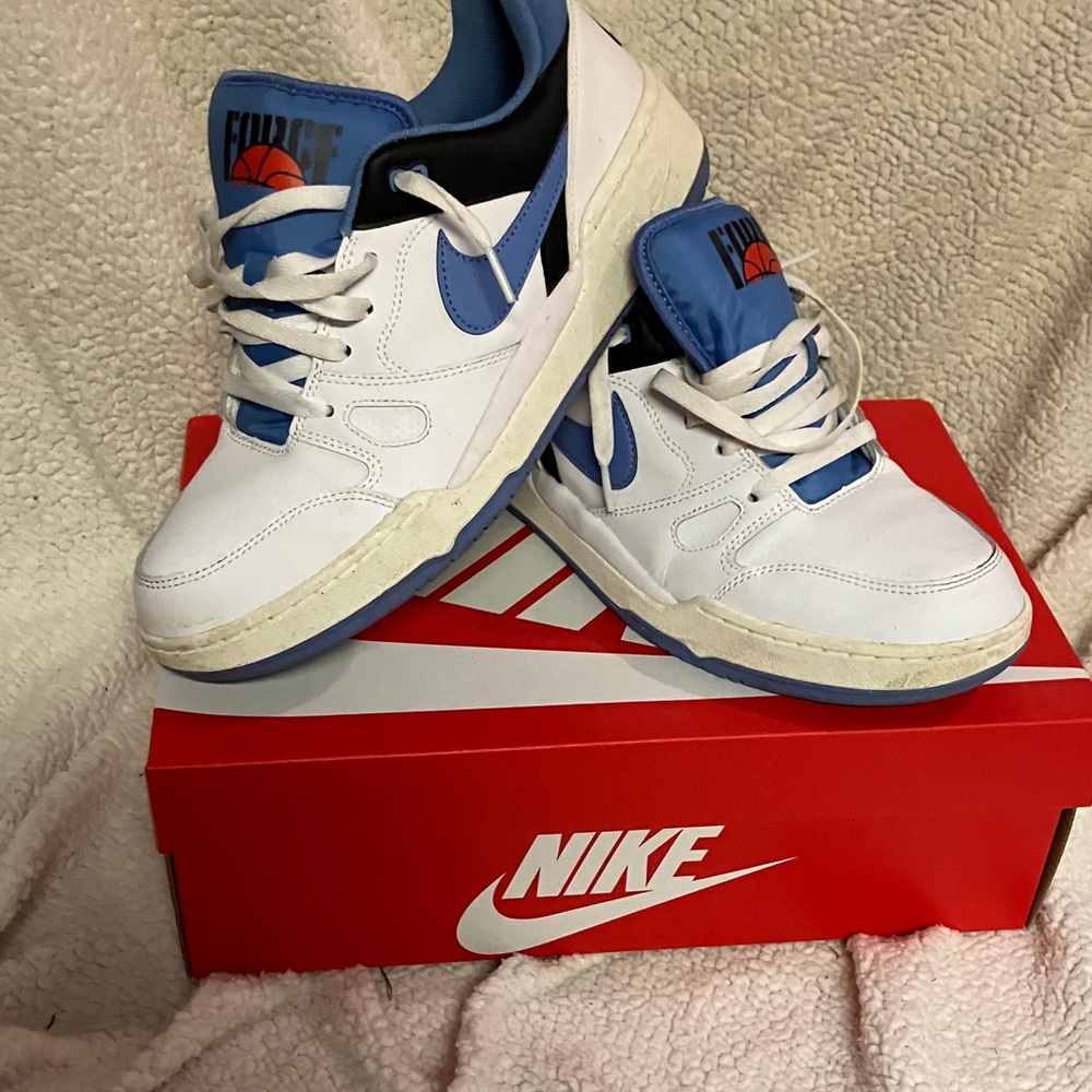 Nike Full Force Low White and Blue Athletic Shoes
